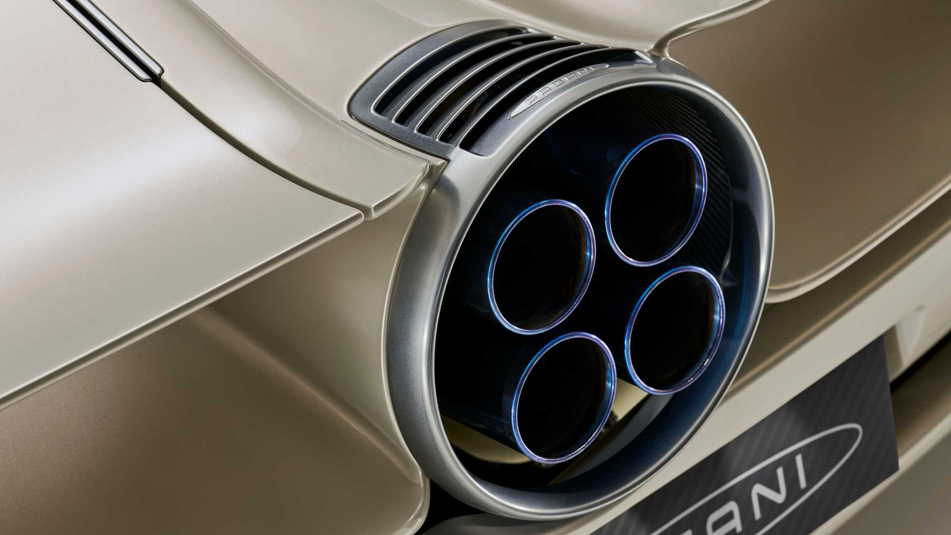 Pagani Utopia (4).JPG