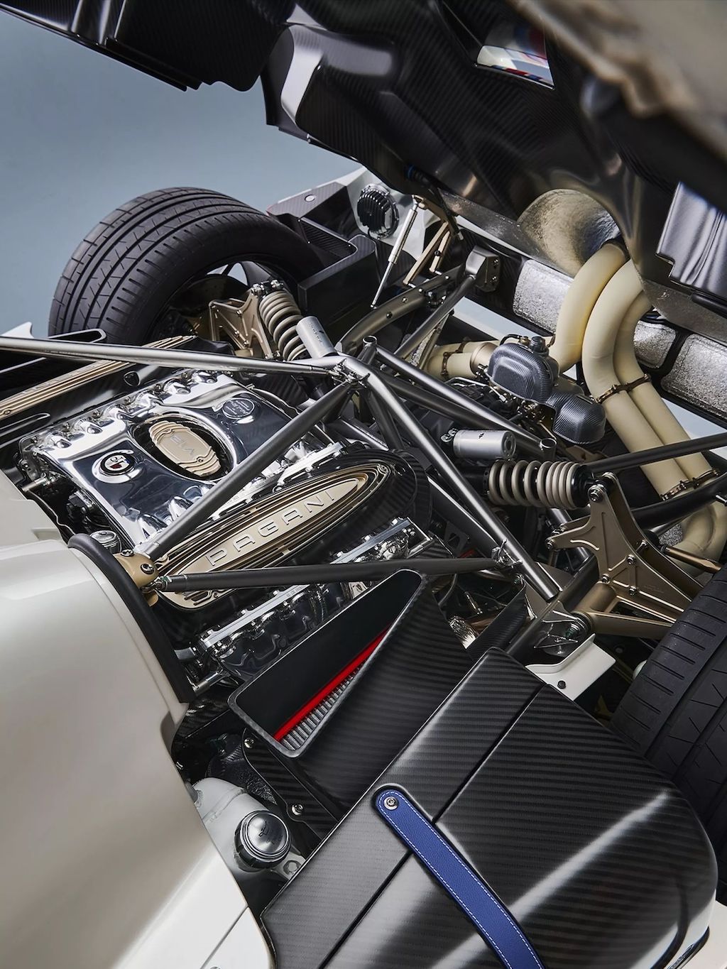 Pagani Utopia The Coyote anh 6.jpg