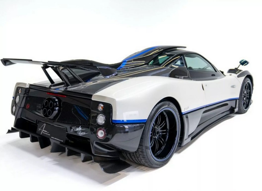 Pagani-Zonda-Riviera-For-Sale-3 (Medium).jpeg