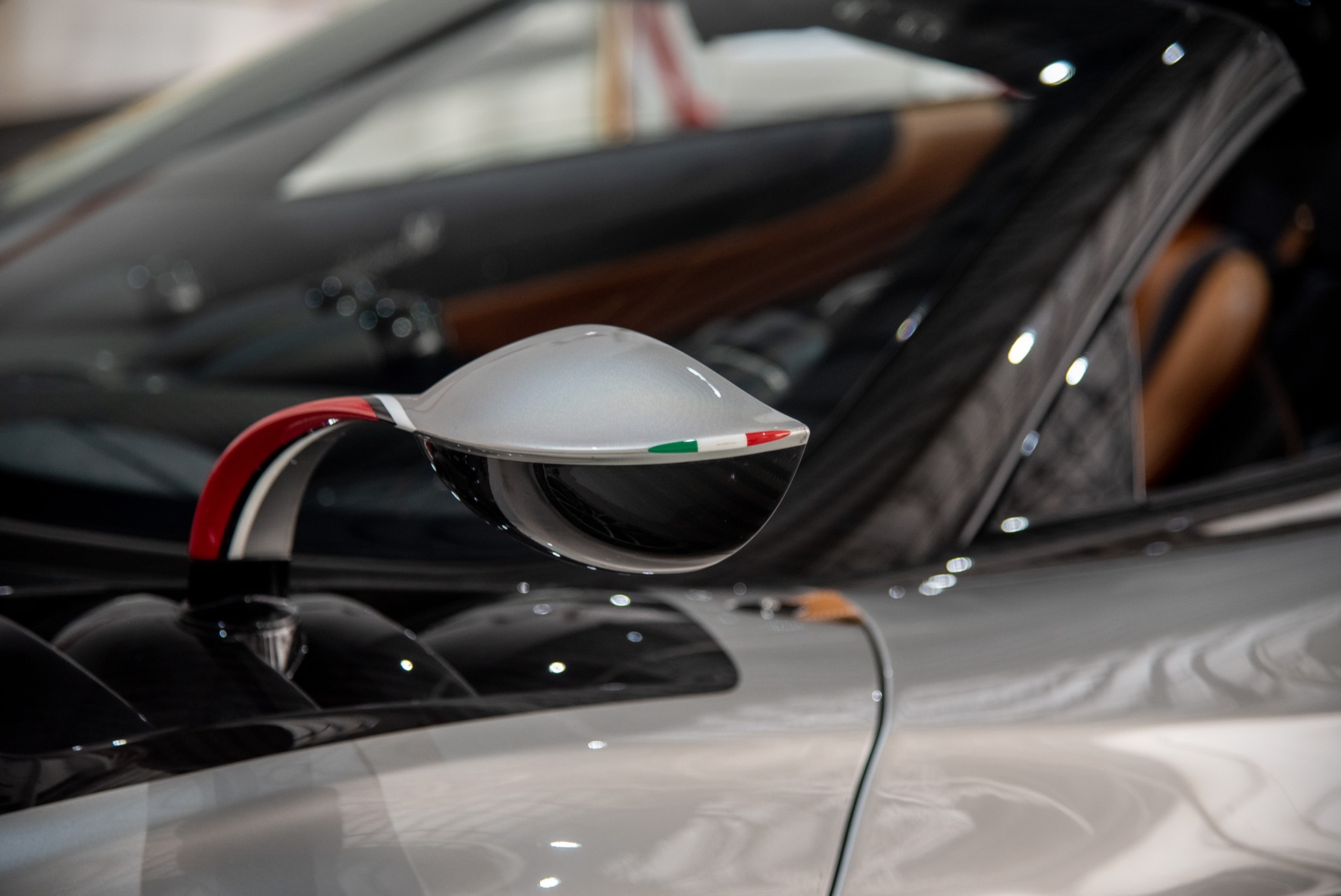 Pagani_Huayra_Roadster_BC_Top_Gear_Singapore_23.jpeg