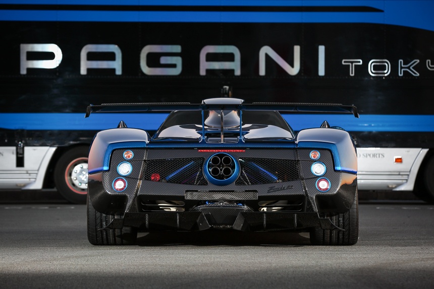 Pagani_Zonda_Kiryu_21.jpg