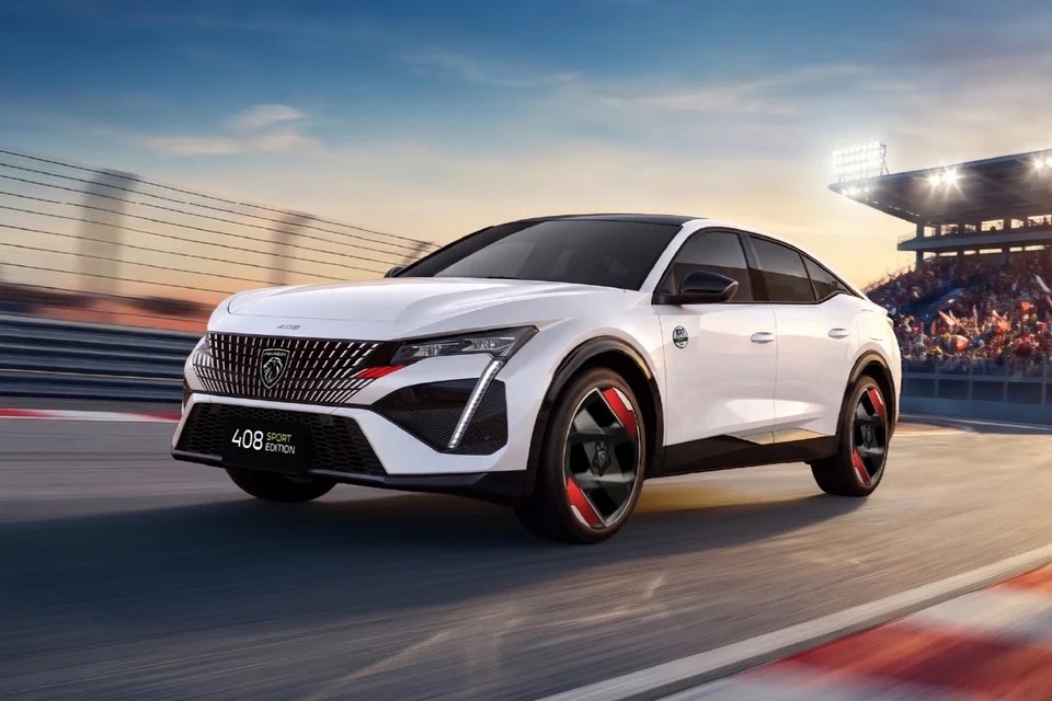 Peugeot 408 Sport Edition-anh-2.jpg