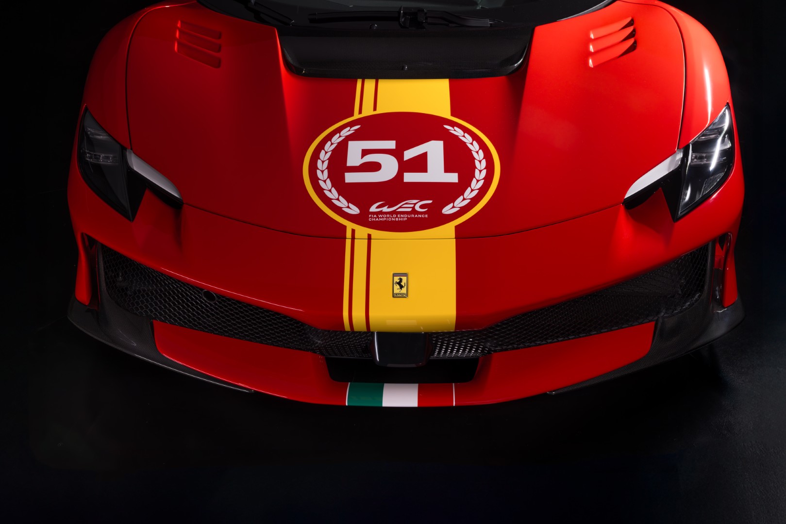 Piloti Ferrari 296 Speciale-anh- (4).jpg