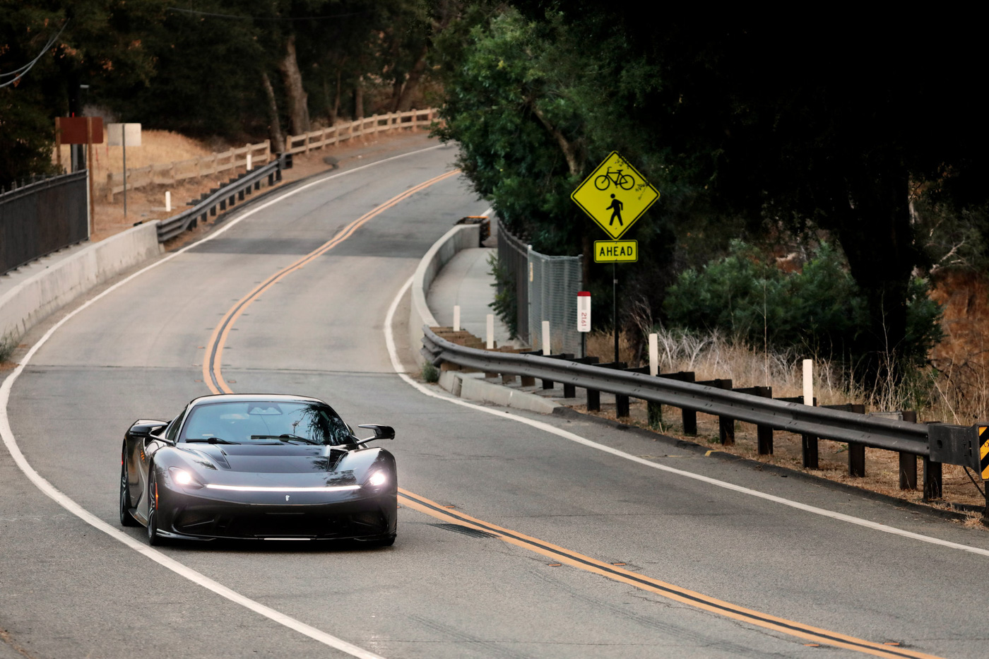 Pininfarina Battista (11).JPG