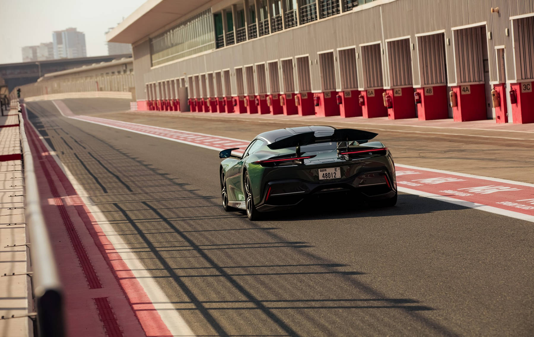 Pininfarina-Battista-dubai-04.jpg