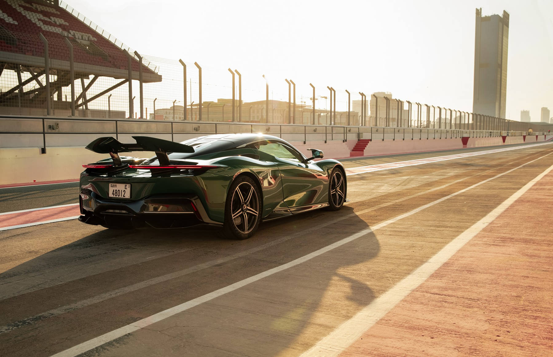 Pininfarina-Battista-dubai-09.jpg