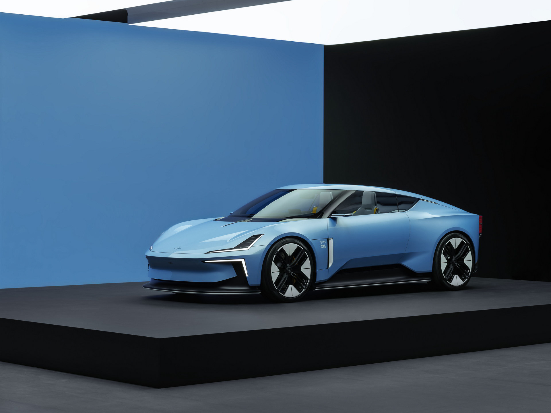 Polestar 6 (8).JPG