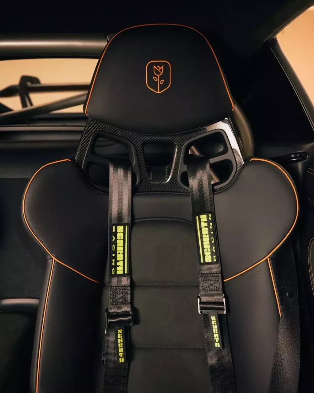 Porsche-718-Cayman-GT4-RS-TheTulip-anh-16.jpeg
