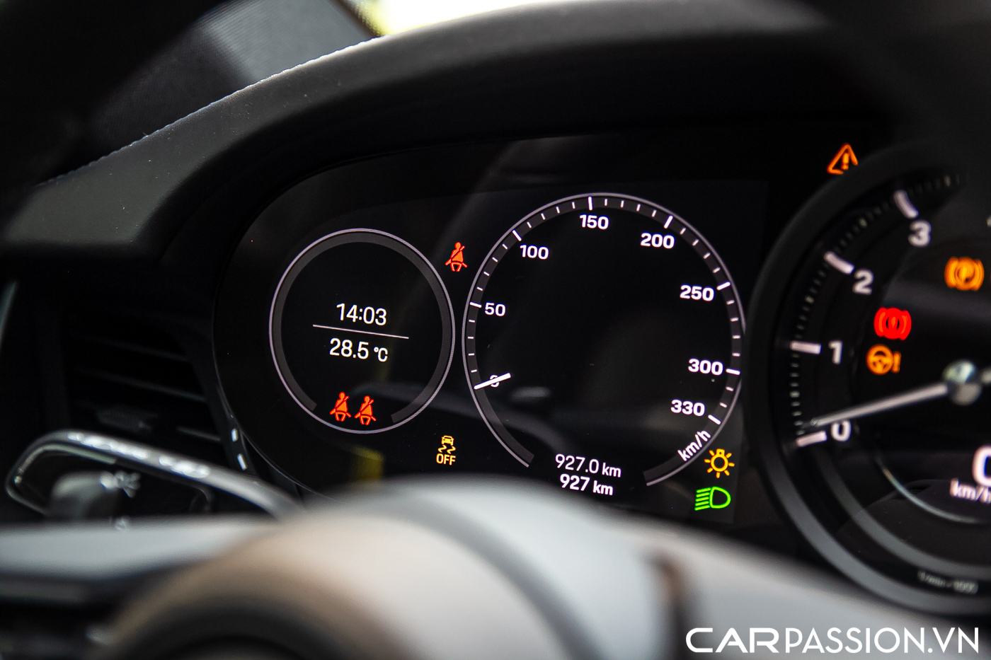 Porsche 911 992 Carrera (11).JPG