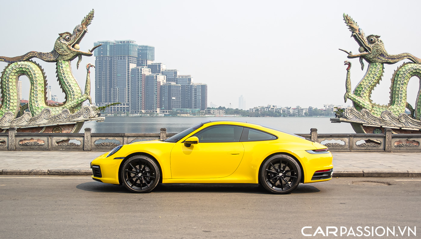 Porsche 911 992 Carrera (28).JPG