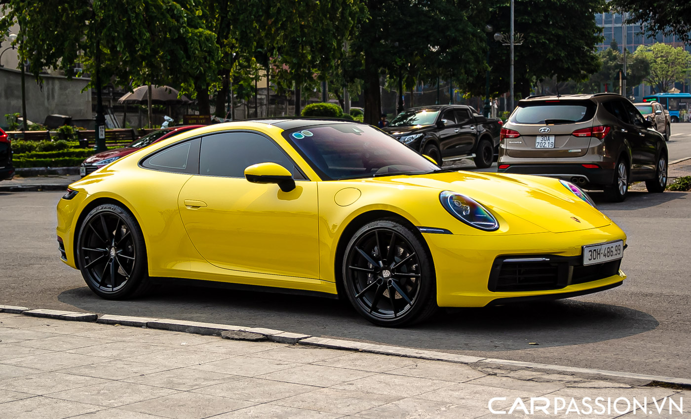 Porsche 911 992 Carrera (34).JPG