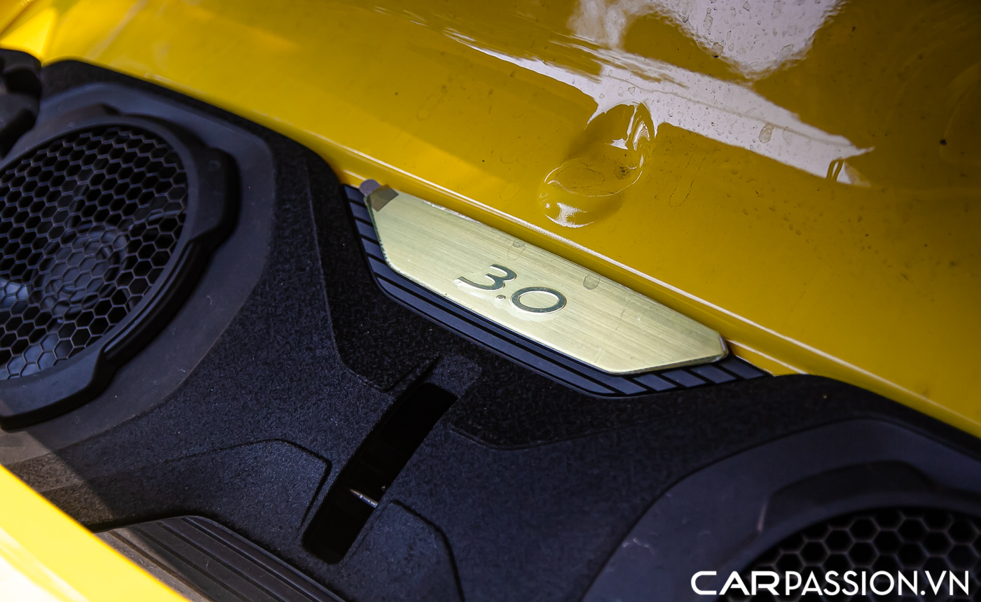 Porsche 911 992 Carrera (5).JPG