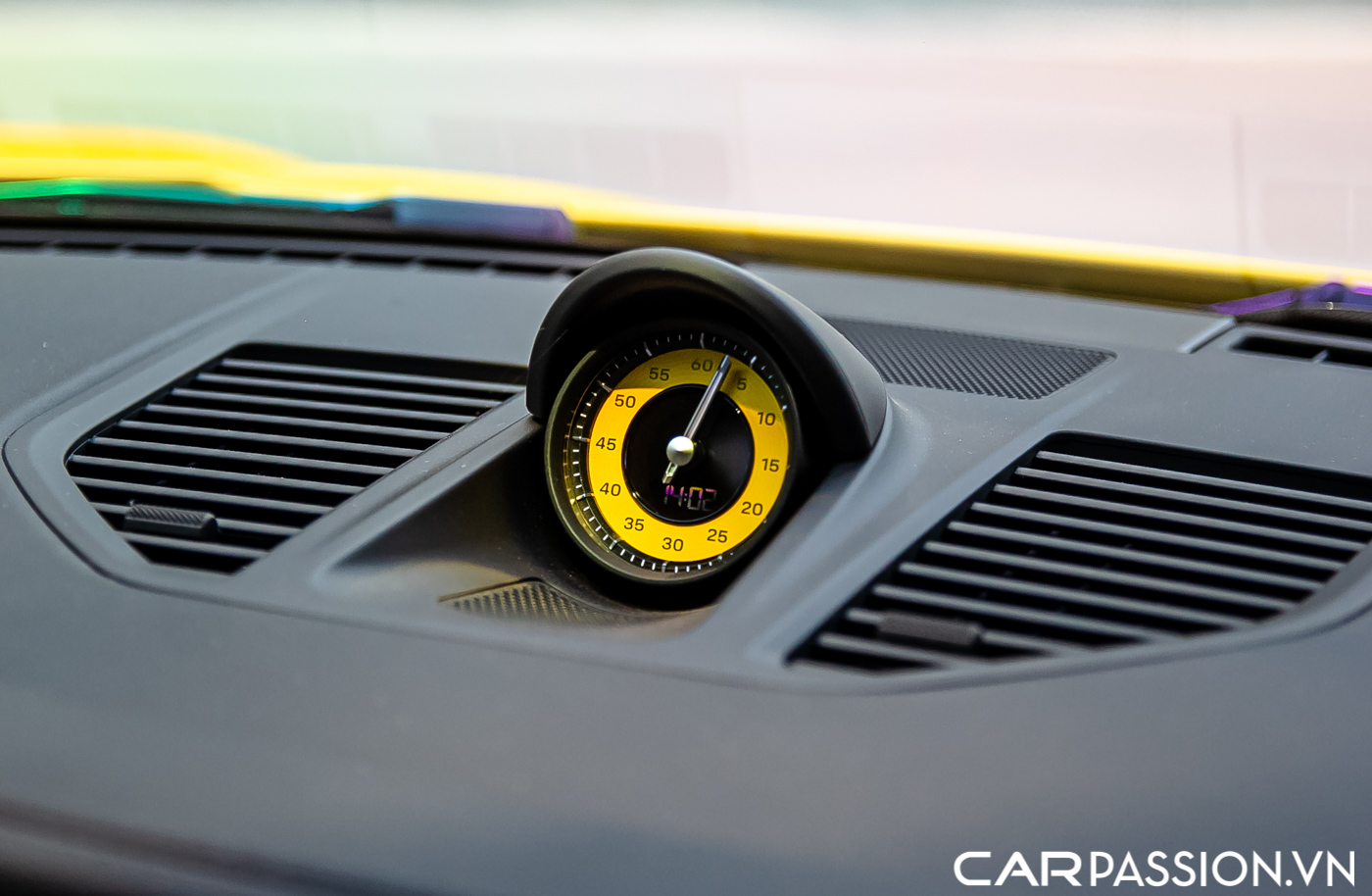 Porsche 911 992 Carrera (8).JPG