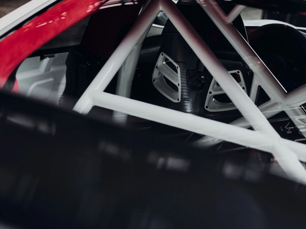 Porsche 911 GT2 RS Flachbau-anh-11.jpg