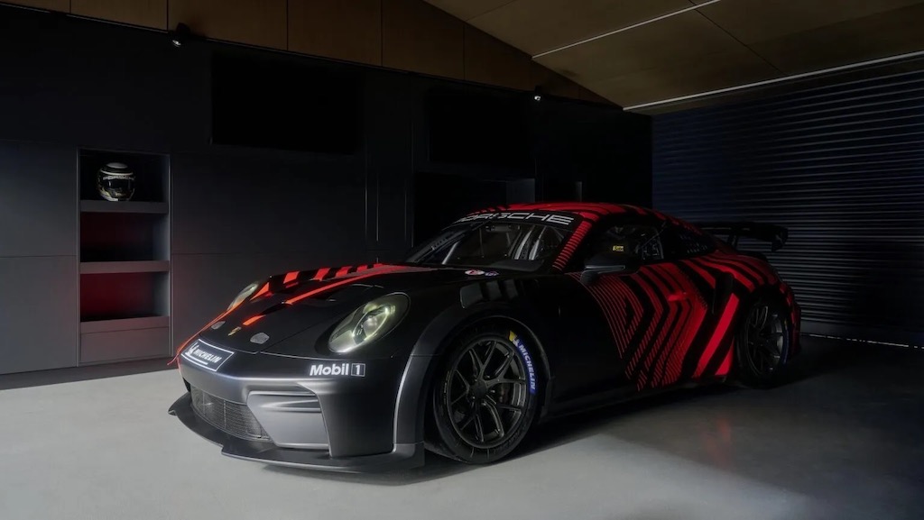 Porsche-911-GT4R-anh-3.jpg