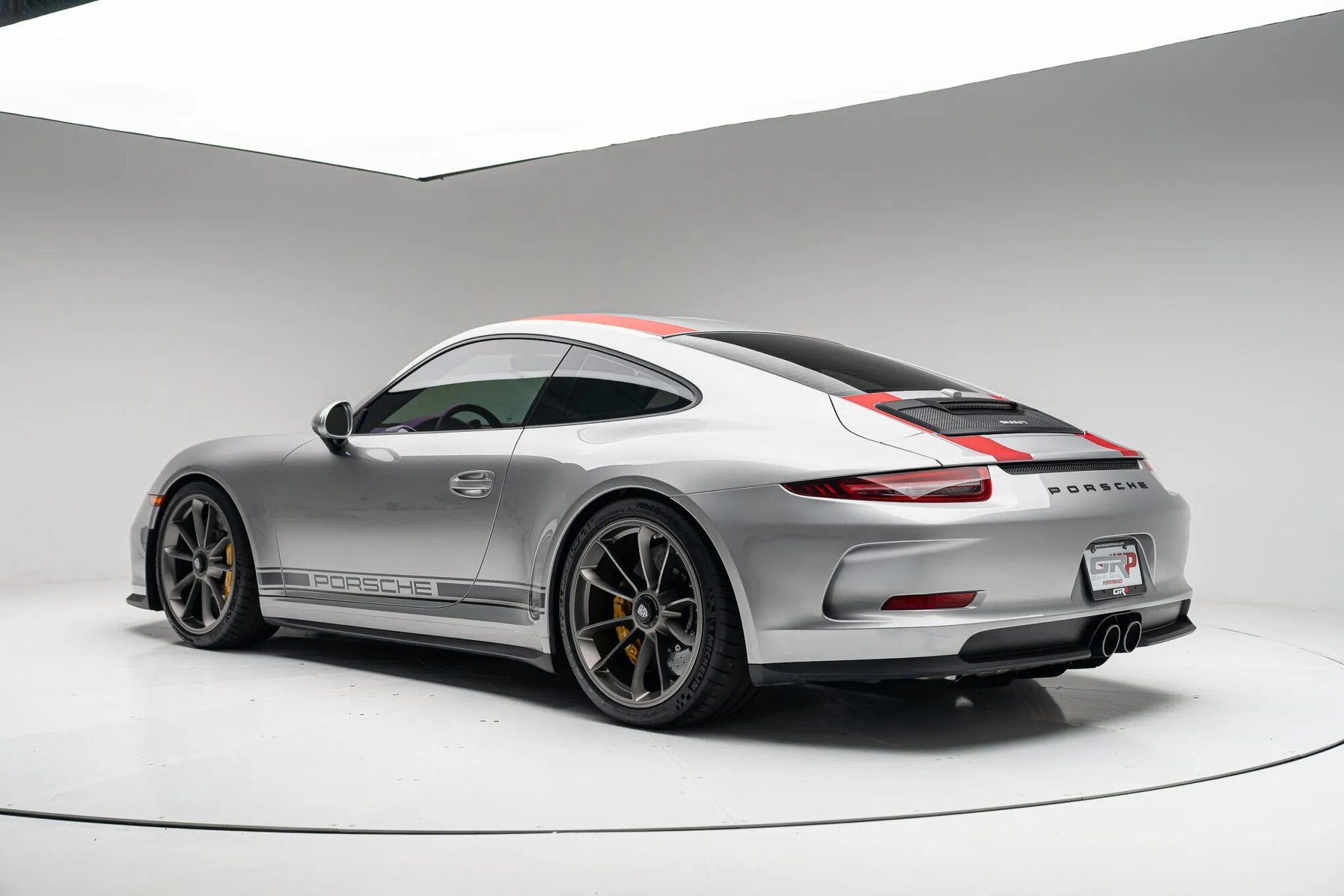 Porsche 911 R-anh-20.jpg