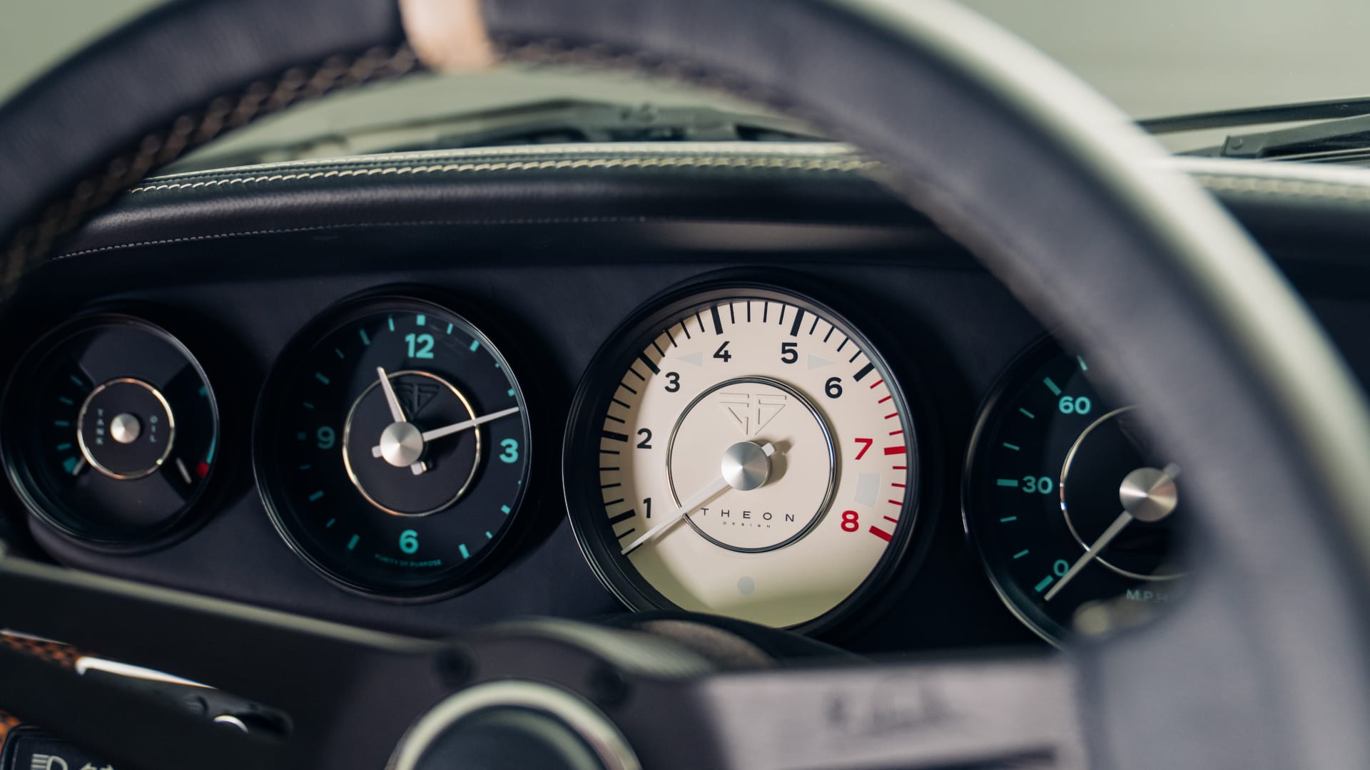 Porsche 911 restomod-anh-8.jpg