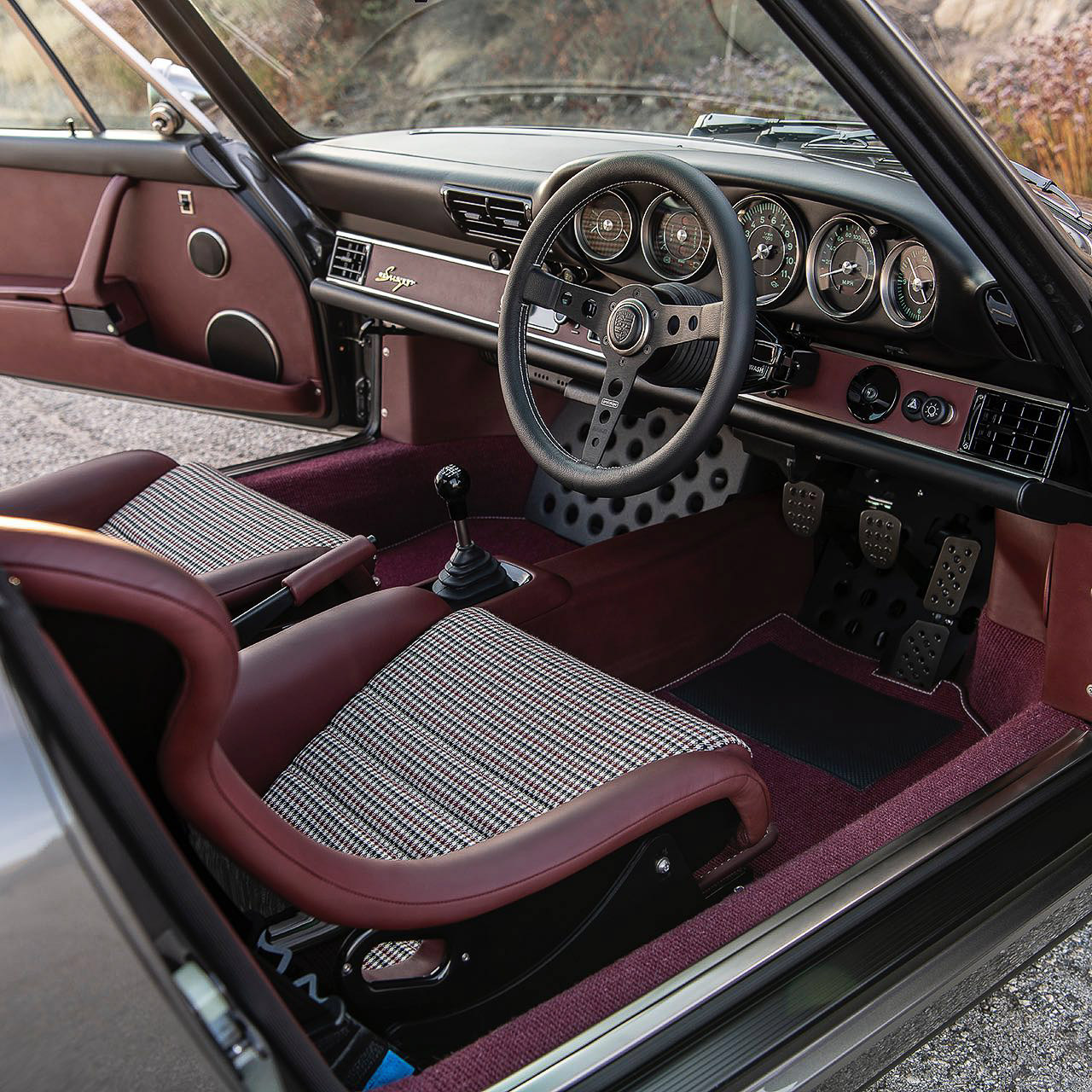 Porsche 911 Singer (13).JPG
