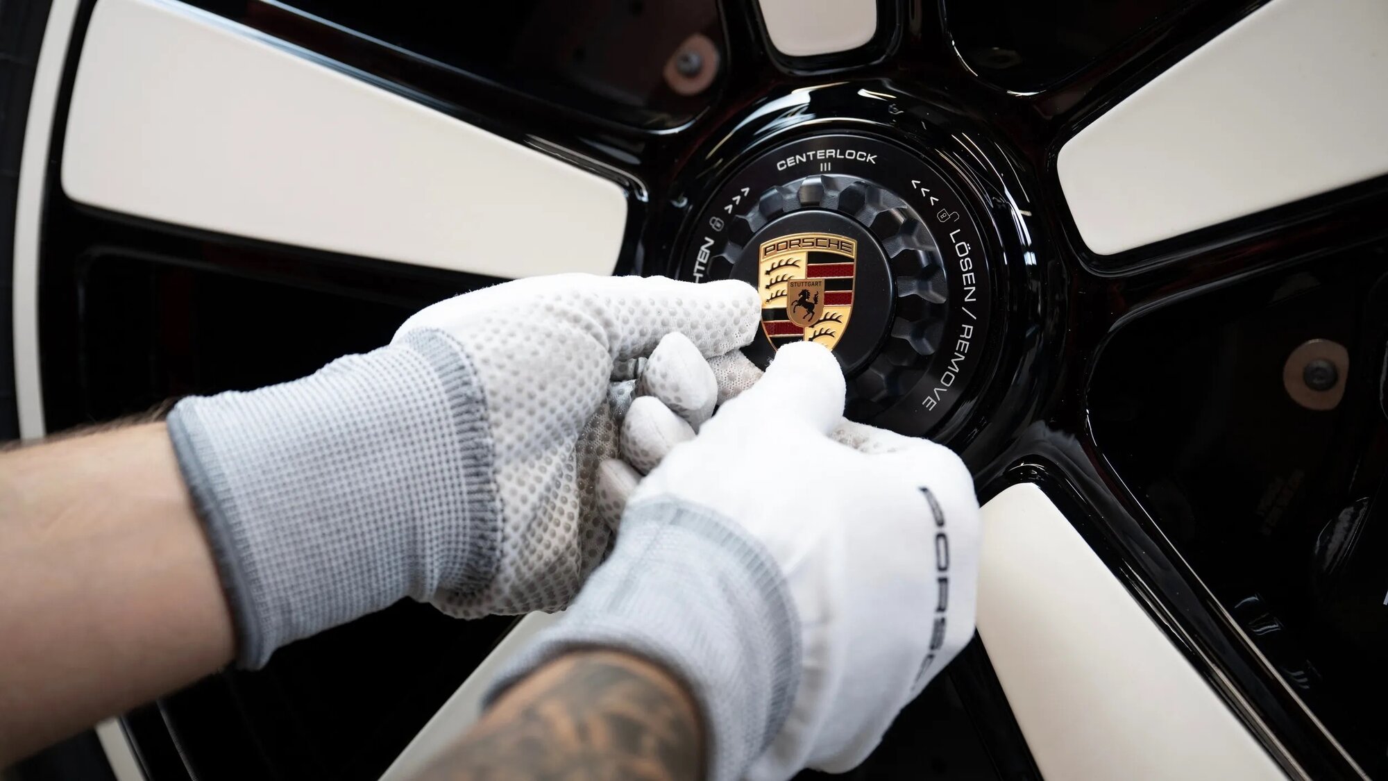Porsche-911-Turbo-S-Sadu-Edition-518-15.jpeg