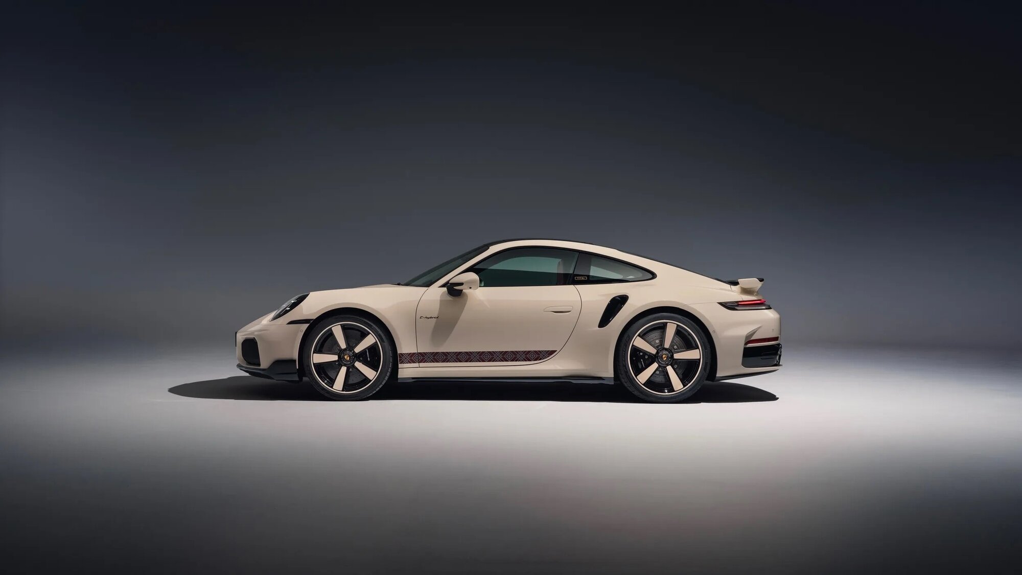 Porsche-911-Turbo-S-Sadu-Edition-518-22.jpeg