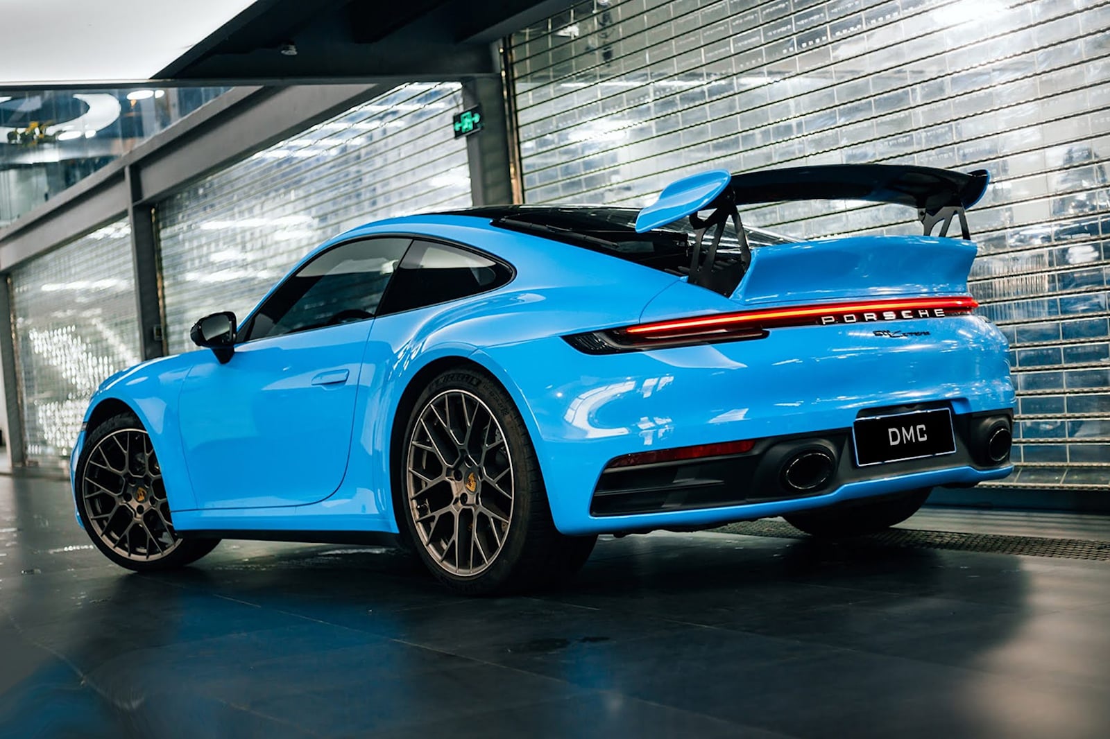 Porsche 992 DMC (2).jpg
