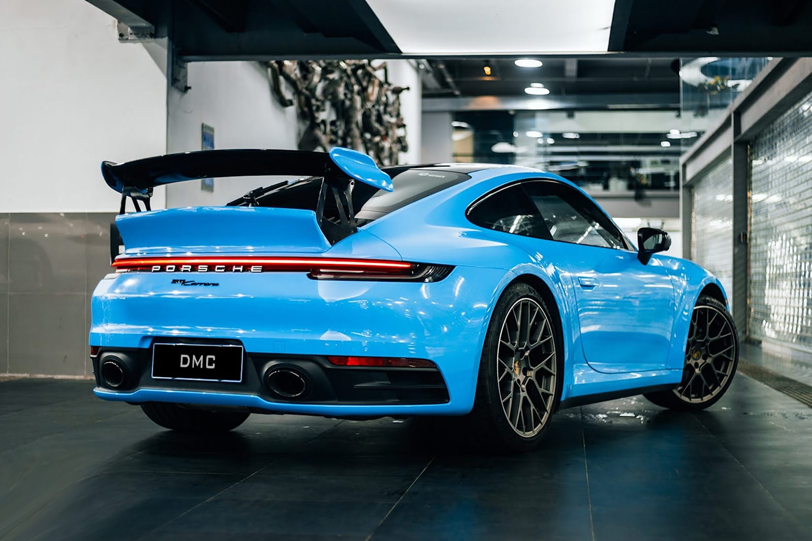 Porsche 992 DMC (5).jpg