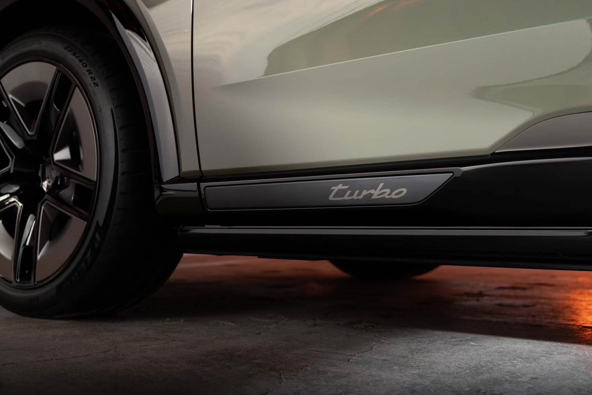 Porsche Cayenne Coupe-anh-2.jpg