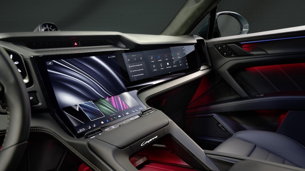 porsche-cayenne-electric-interior-anh-4.jpg