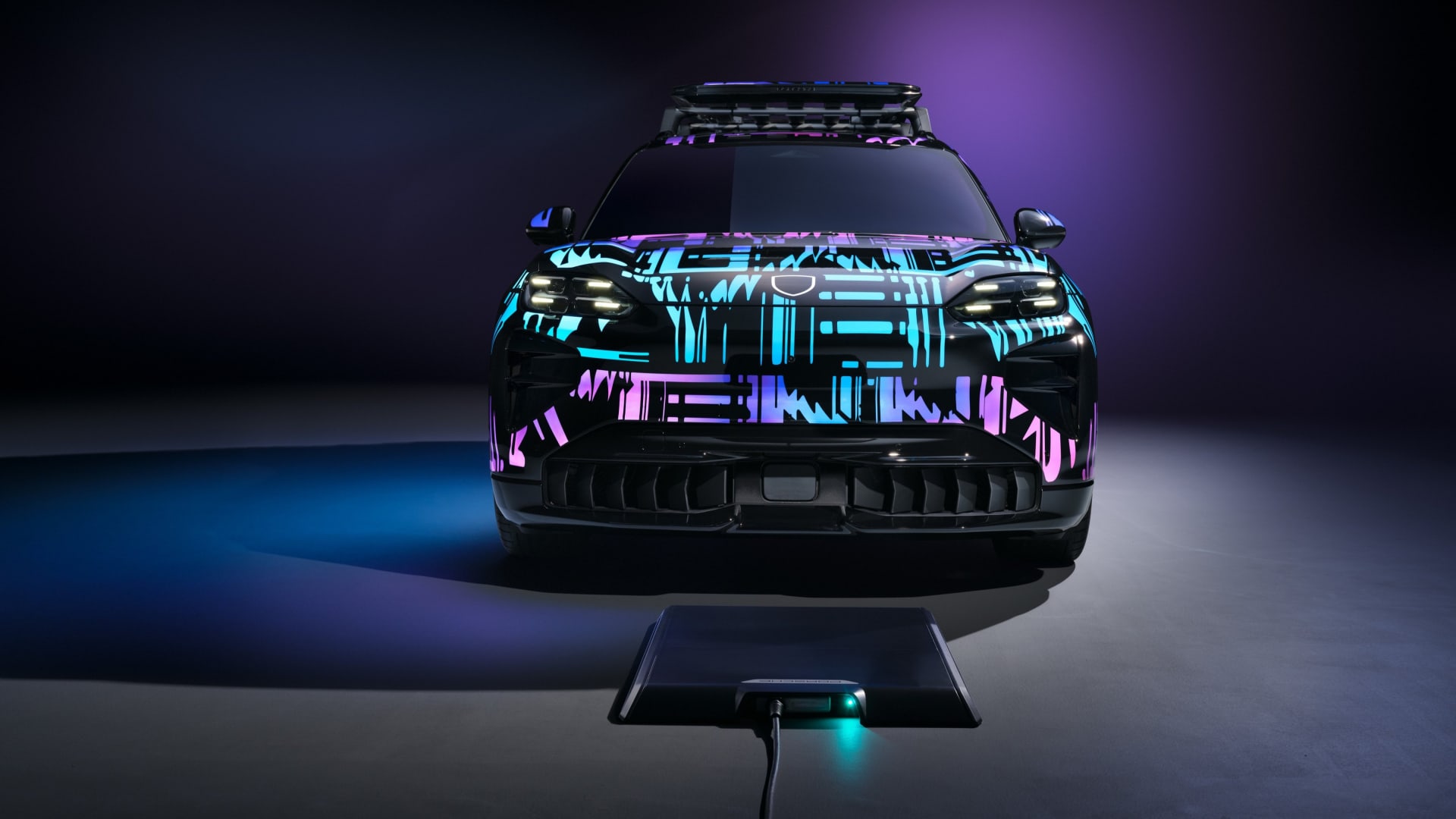 Porsche Cayenne EV-anh-3.jpg