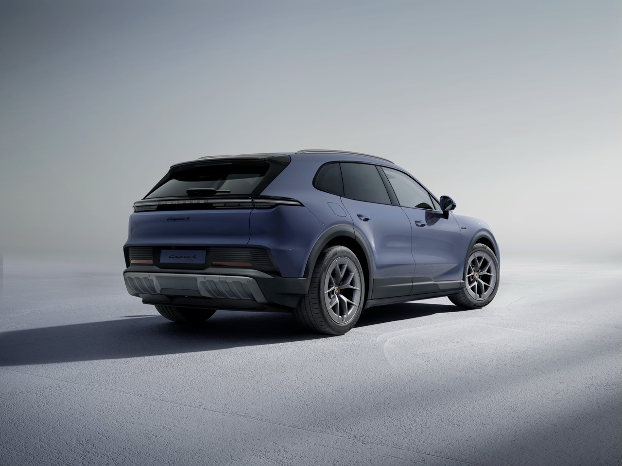 Porsche Cayenne S Electric 2026-anh-7.jpeg