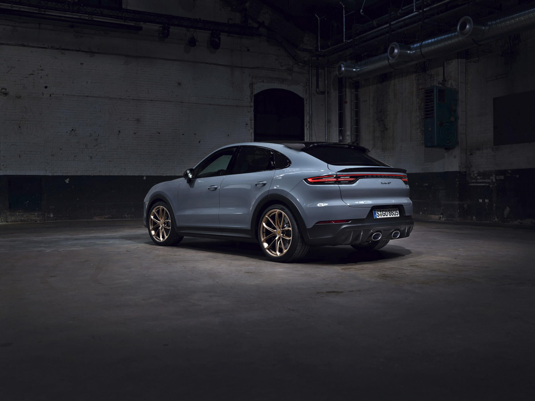 Porsche Cayenne Turbo GT (14).JPG