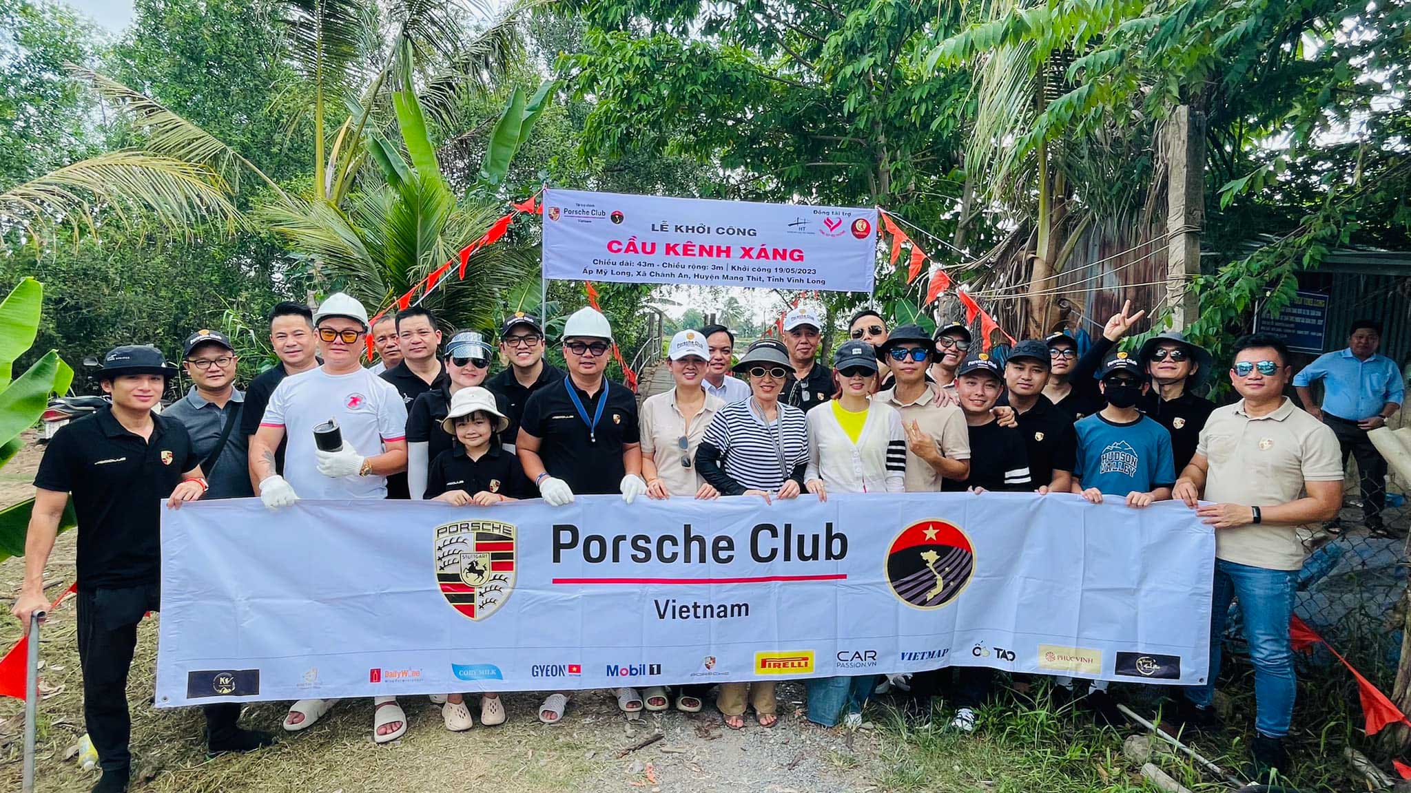 Porsche-Club-SG-xay-cau-anh-_2.JPG