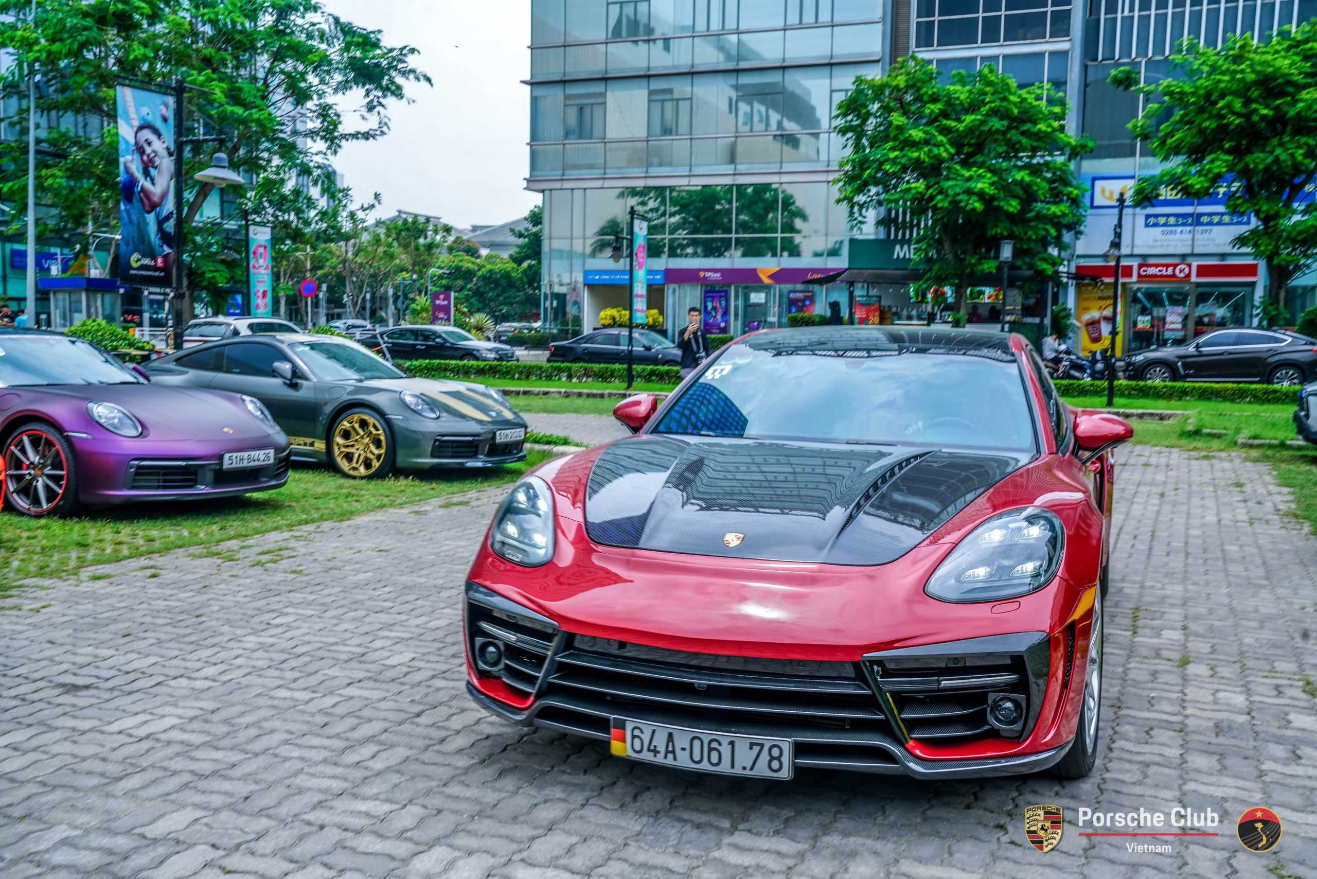 Porsche-Club-SG-xem-phim-anh-_16.JPG