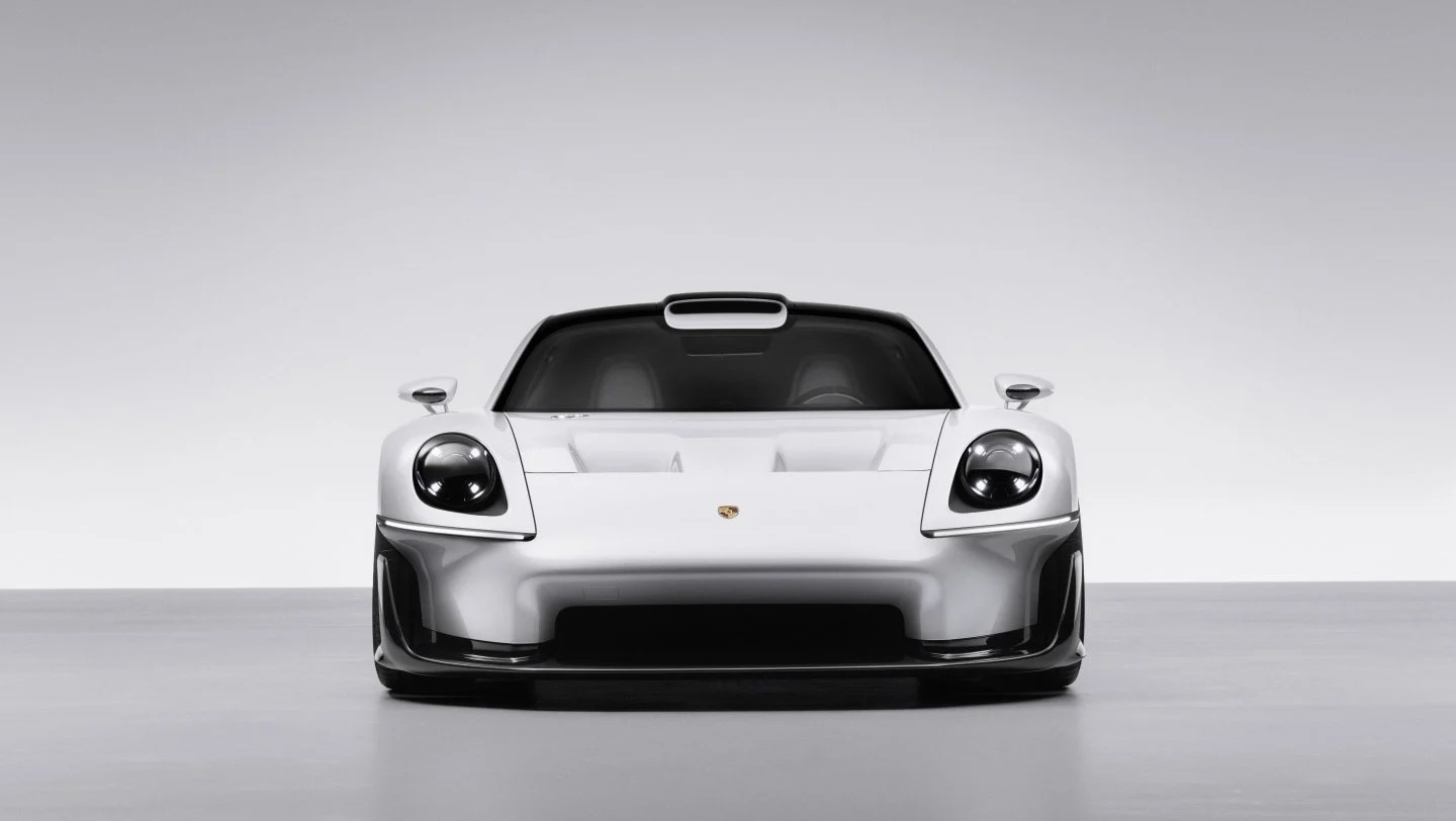 Porsche Mission S-anh-3.jpg