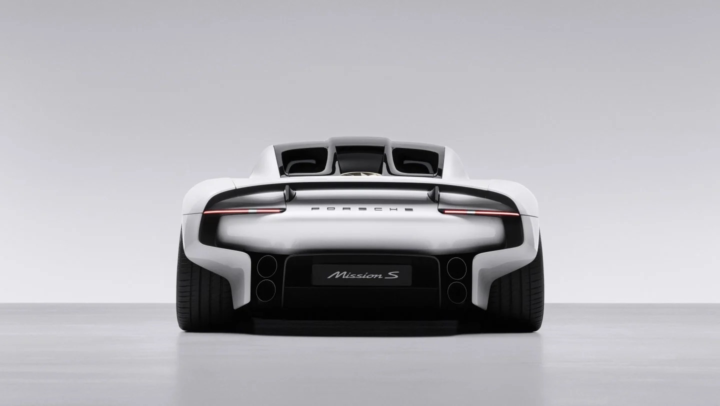 Porsche Mission S-anh-4.jpg