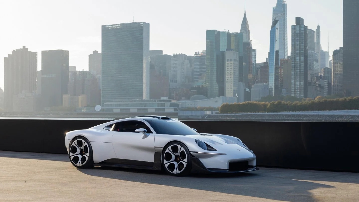 Porsche Mission S-anh-8.jpg