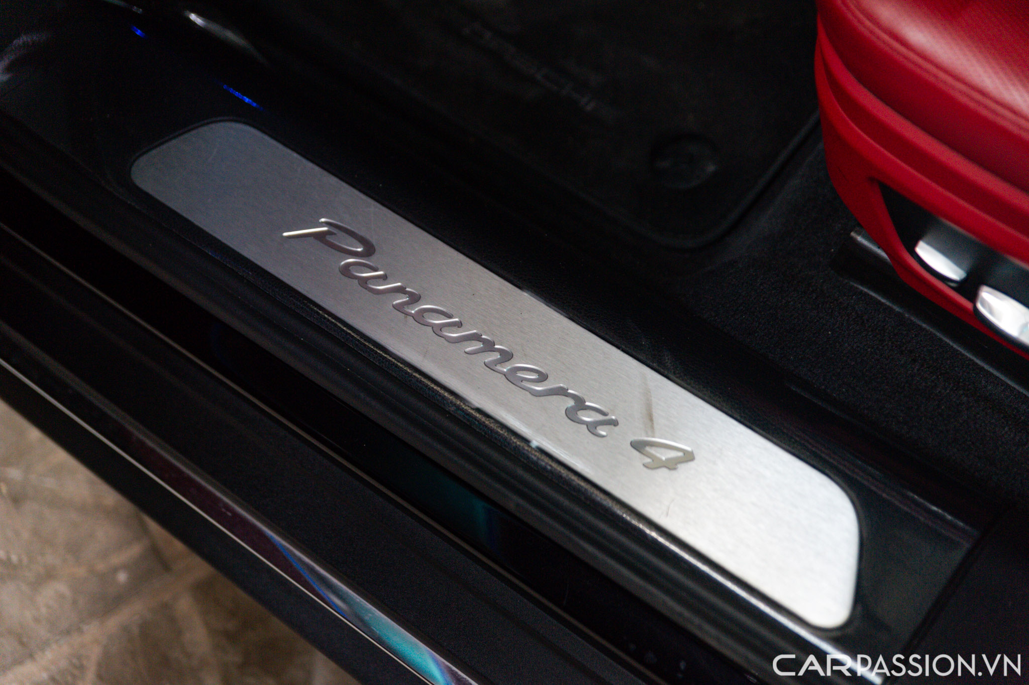 Porsche Panamera 4 Executive (25).jpg