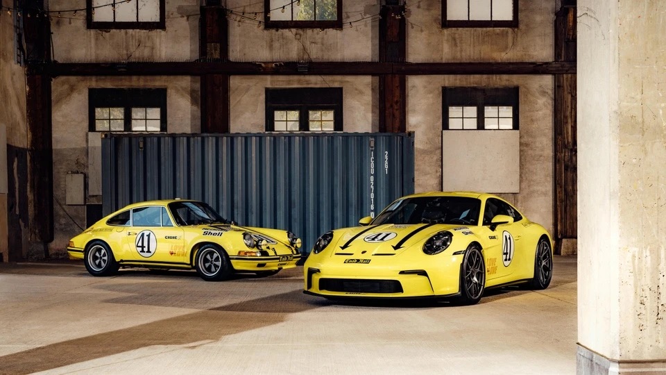 Porsche_911_ST_Le_Mans_1.jpg