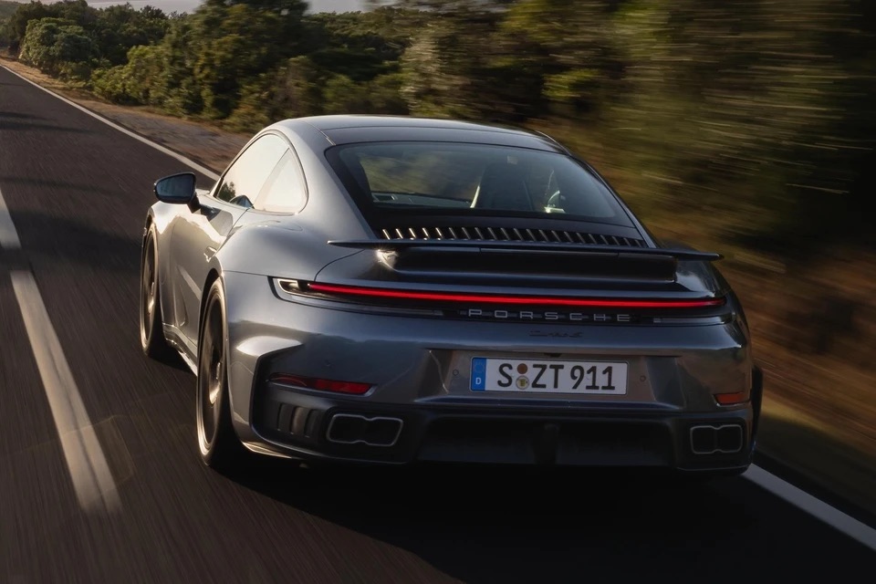 Porsche_911_Turbo_S_14.jpg