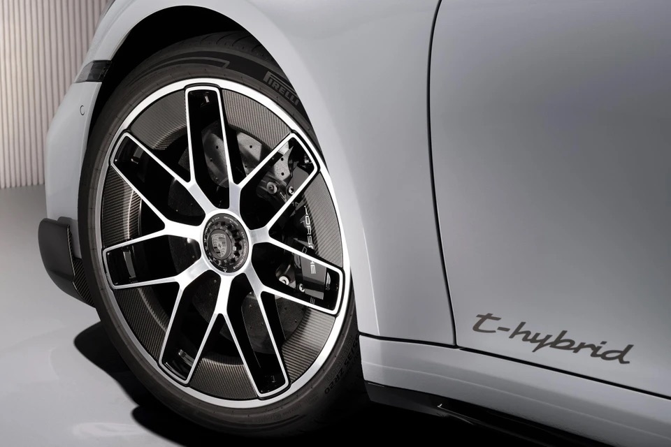 Porsche_911_Turbo_S_Cabriolet_anh-16.jpg