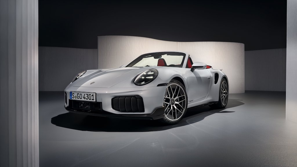 Porsche_911_Turbo_S_Cabriolet_anh-3.jpg