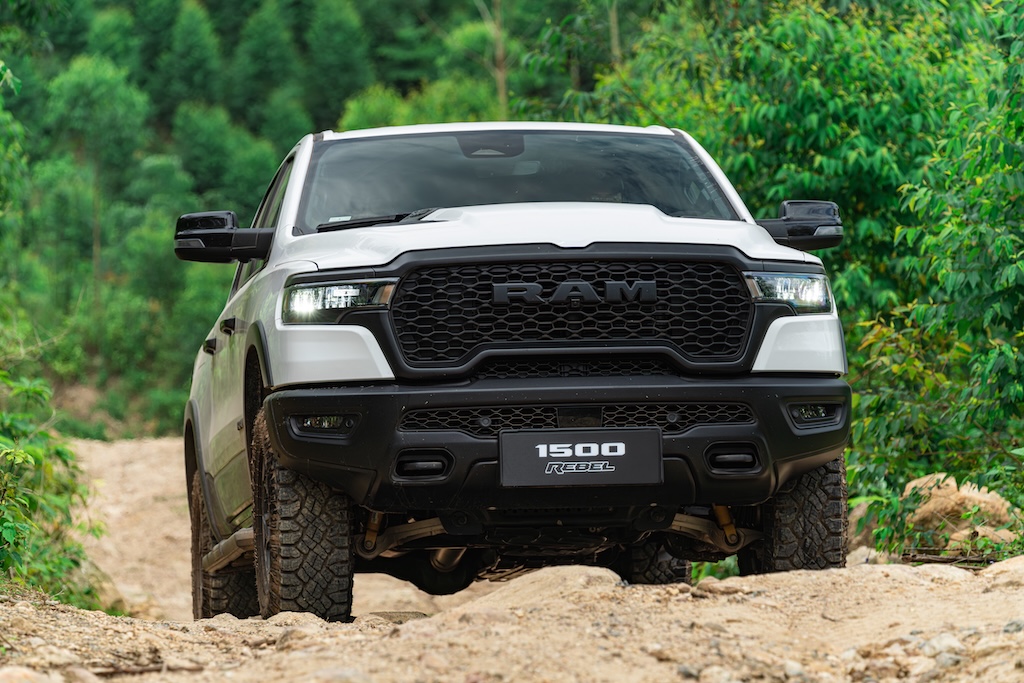 RAM 1500 REBEL_310526_01.jpg