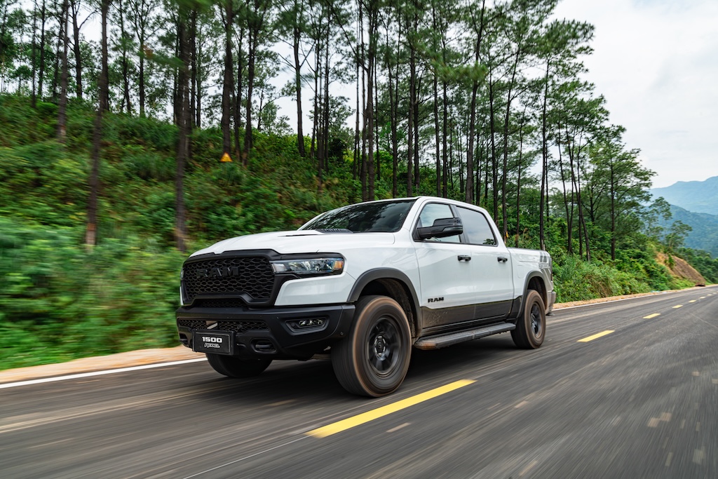 RAM 1500 REBEL_310526_07.jpg