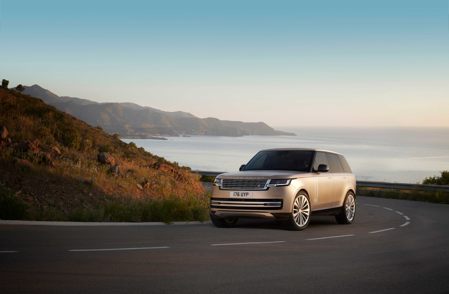 range-rover-2022-anh-_3.JPG