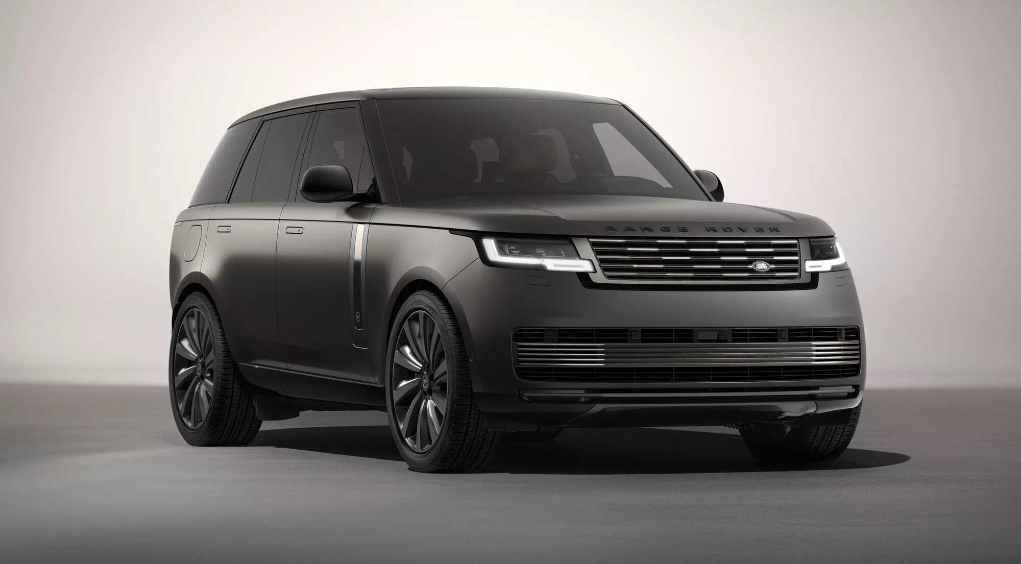 Range-Rover-SV-Bespoke-Collins-Edition-Australia-1.jpeg