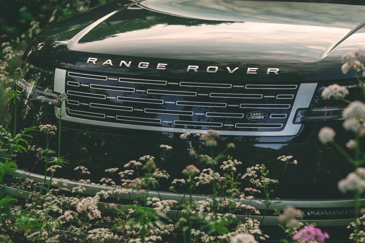 Range_Rover_Electric_EV_BEV_2 Large.jpeg