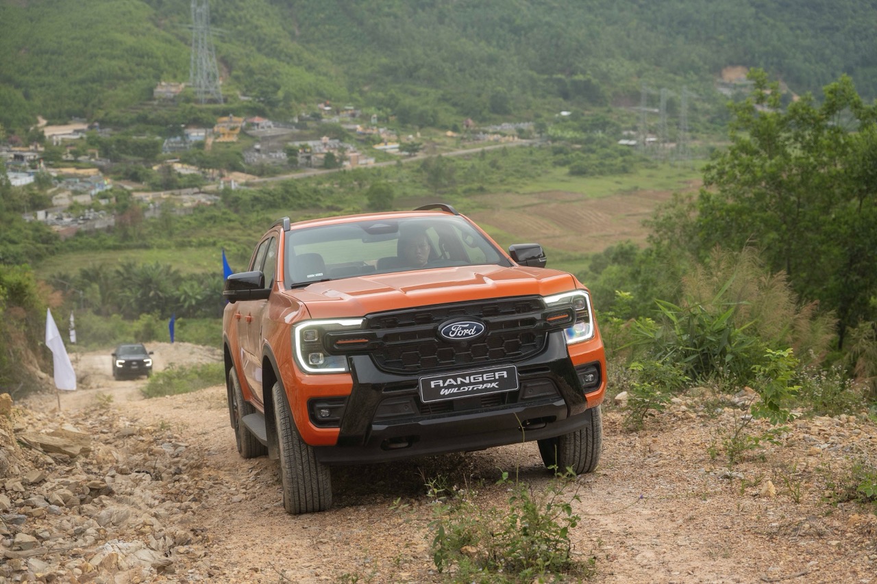 Ranger-Wildtrak-8 Large.jpeg