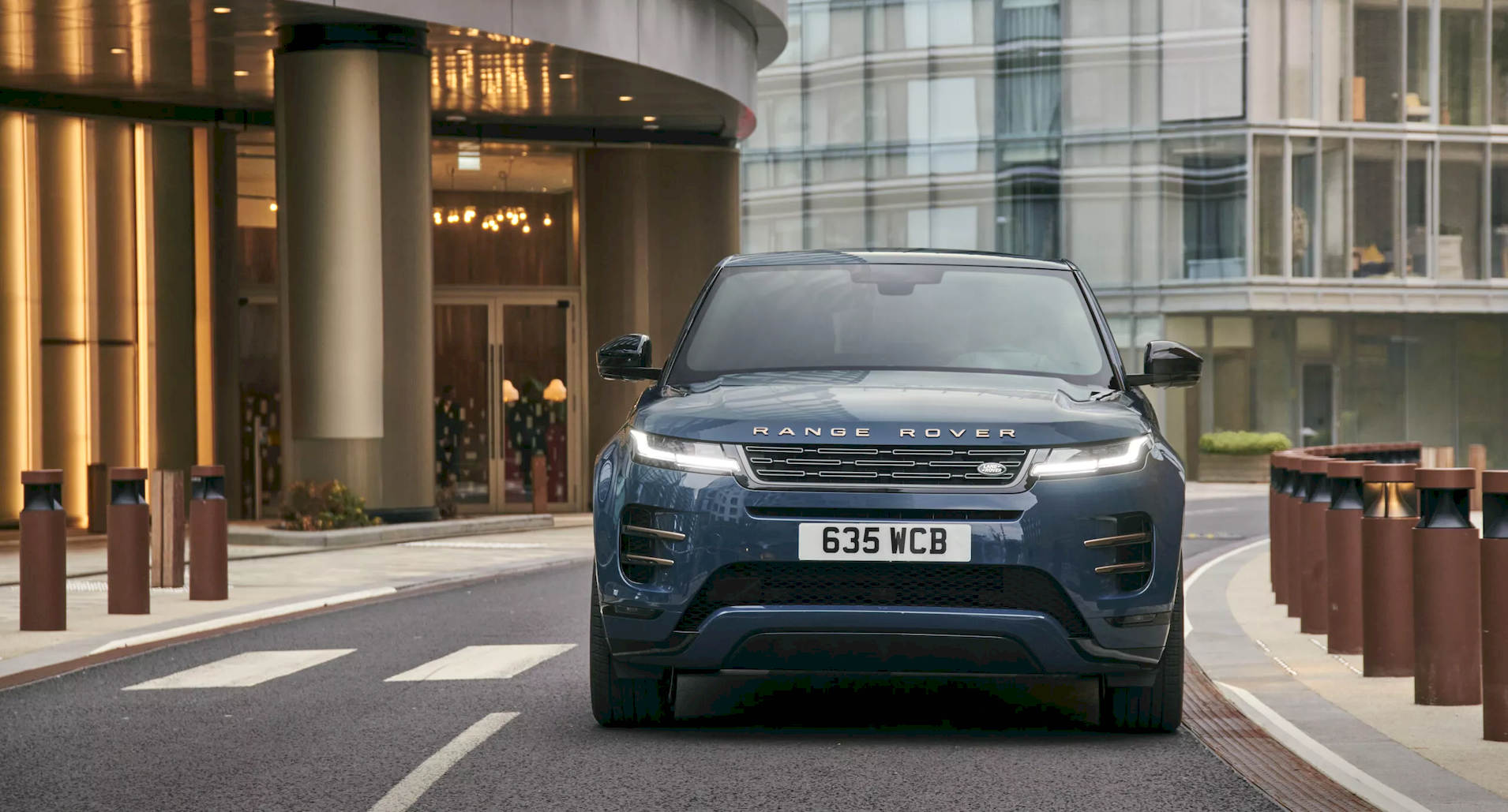 rangerover-evoque-2024-03.jpg