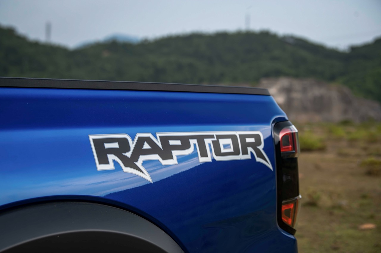 Raptor-chi-tiet-6 Large.jpeg