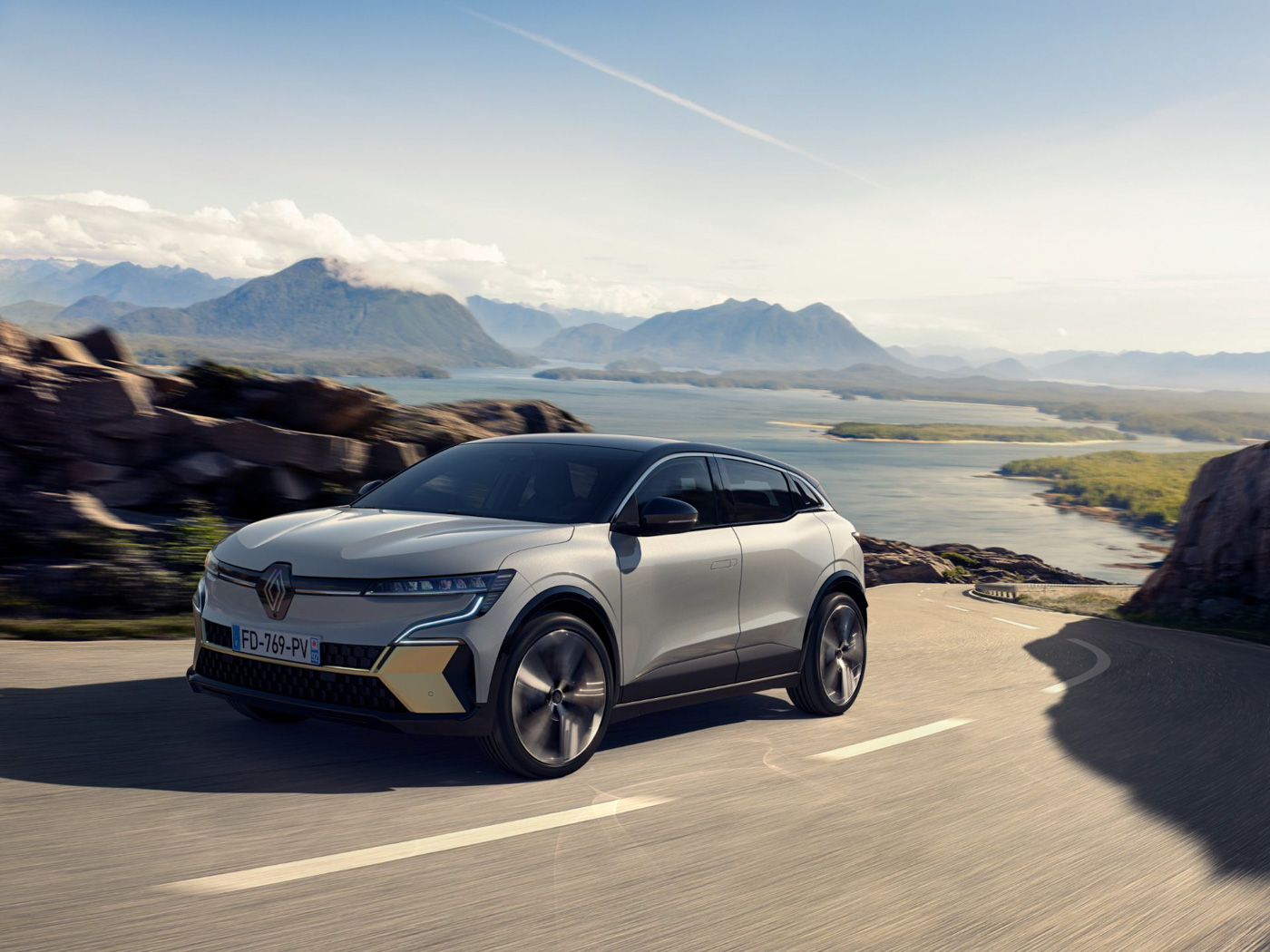 Renault Megane E-Tech (1).JPG